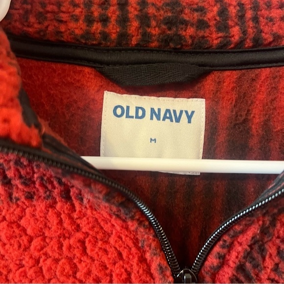 Men's Old Navy Cozy Patterned Sherpa
Quarter Zip Sweatshirt MEDIUM.. - Picture 7 of 9